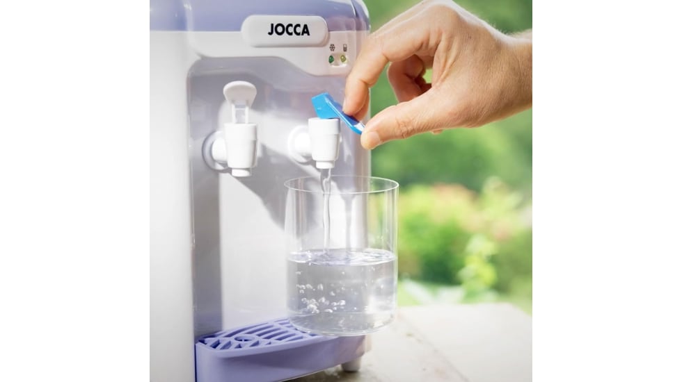 Este dispensador ofrece dos temperaturas diferentes de agua.