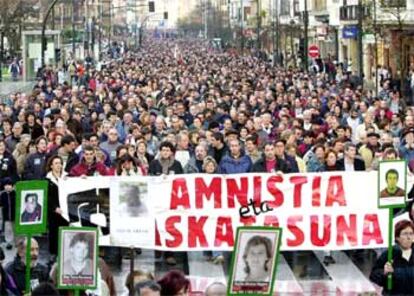 Imagen de la marcha de esta tarde en la capital guipuzcoana.