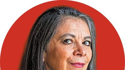 Carmen Boullosa: “Me paso la vida huyendo de mí”