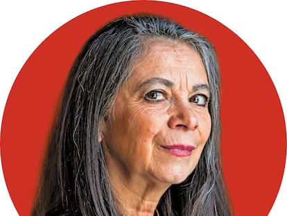 Carmen Boullosa: “Me paso la vida huyendo de mí”