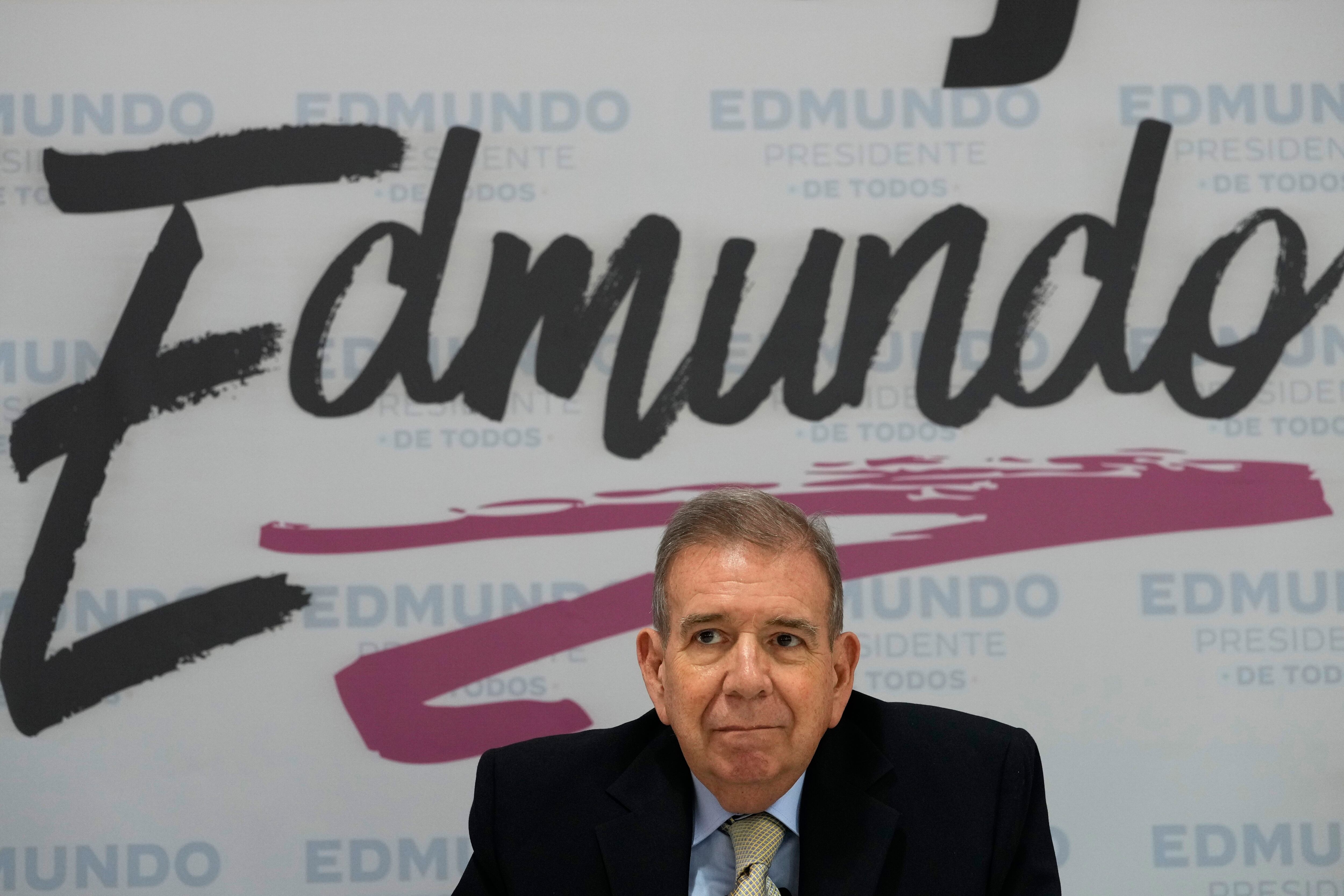 Edmundo González cumple 75 años, sin apariciones públicas recientes, y citado por tercera vez por la Fiscalía