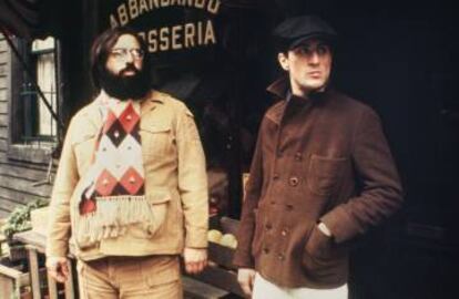 Francis Ford Coppola y Robert De Niro durante el rodaje de 'El Padrino II' en 1974, en Nueva York.