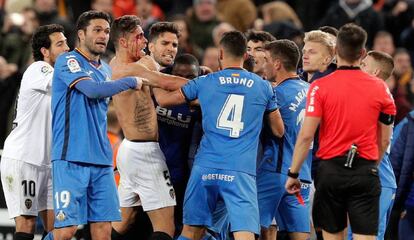 Pelea al terminar el Valencia-Getafe de la Copa del Rey.