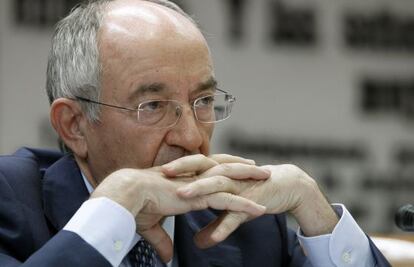 El Gobernador del Banco de Espa&ntilde;a, Miguel &Aacute;ngel Fern&aacute;ndez Ord&oacute;&ntilde;ez, durante su comparecencia en el Senado.