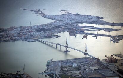 Vista de la ciudad de Cádiz desde el aire.