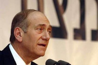 Olmert  durante el discursó en el que ha anunciado que no habrá alto el fuego con la milicia chií libanesa Hizbulá en los próximos días