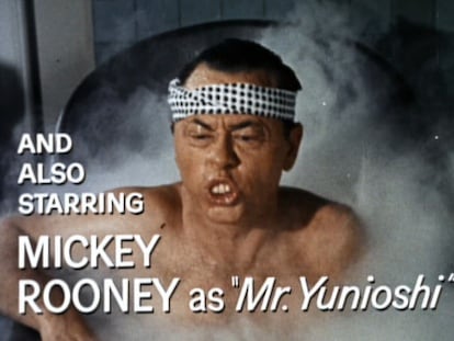 Mickey Rooney interpreta a un japonés en 'Desayuno con diamantes'.