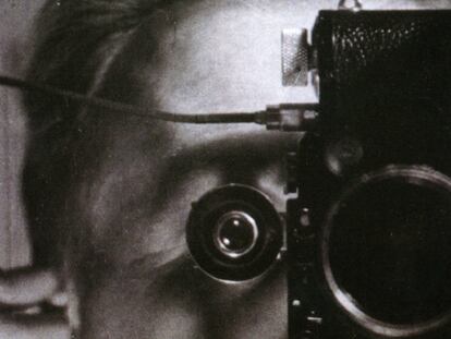 <i>Autorretrato 1936, </i>del fotógrafo francés Maurice Tabard.