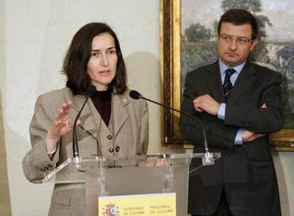 Ángeles González-Sinde e Ignasi Guardans, ayer en el Ministerio de Cultura.