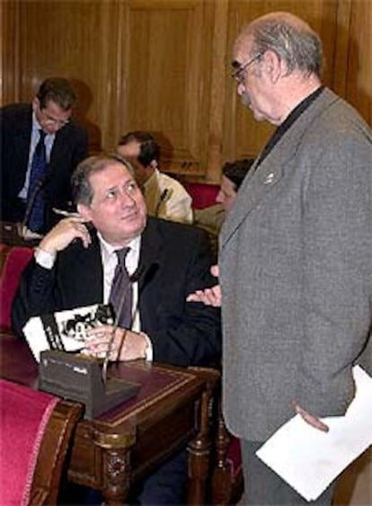 Felipe Alcaraz (IU) y José Antonio Labordeta (Chunta Aragonesista).