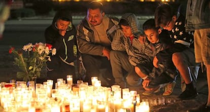 Homenaje a las víctimas de San Bernardino.