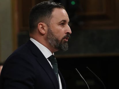 Santiago Abascal durante el pleno para la segunda votación de investidura en el Congreso de los Diputados. 
   