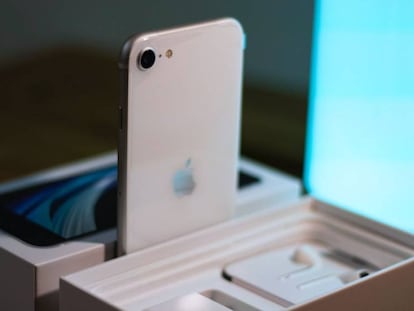 Confirmado: el iPhone SE 4 contará con una pantalla OLED