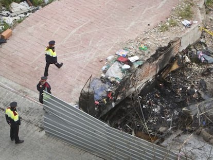 La muerte de cuatro personas en una barraca en el 22@ aviva el debate