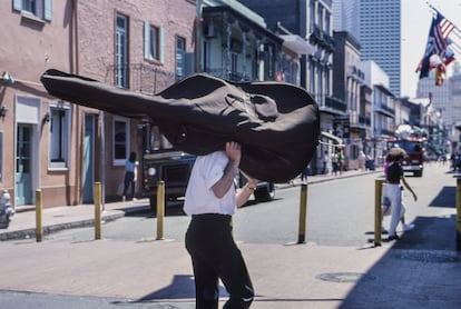 Un músico por la calle.