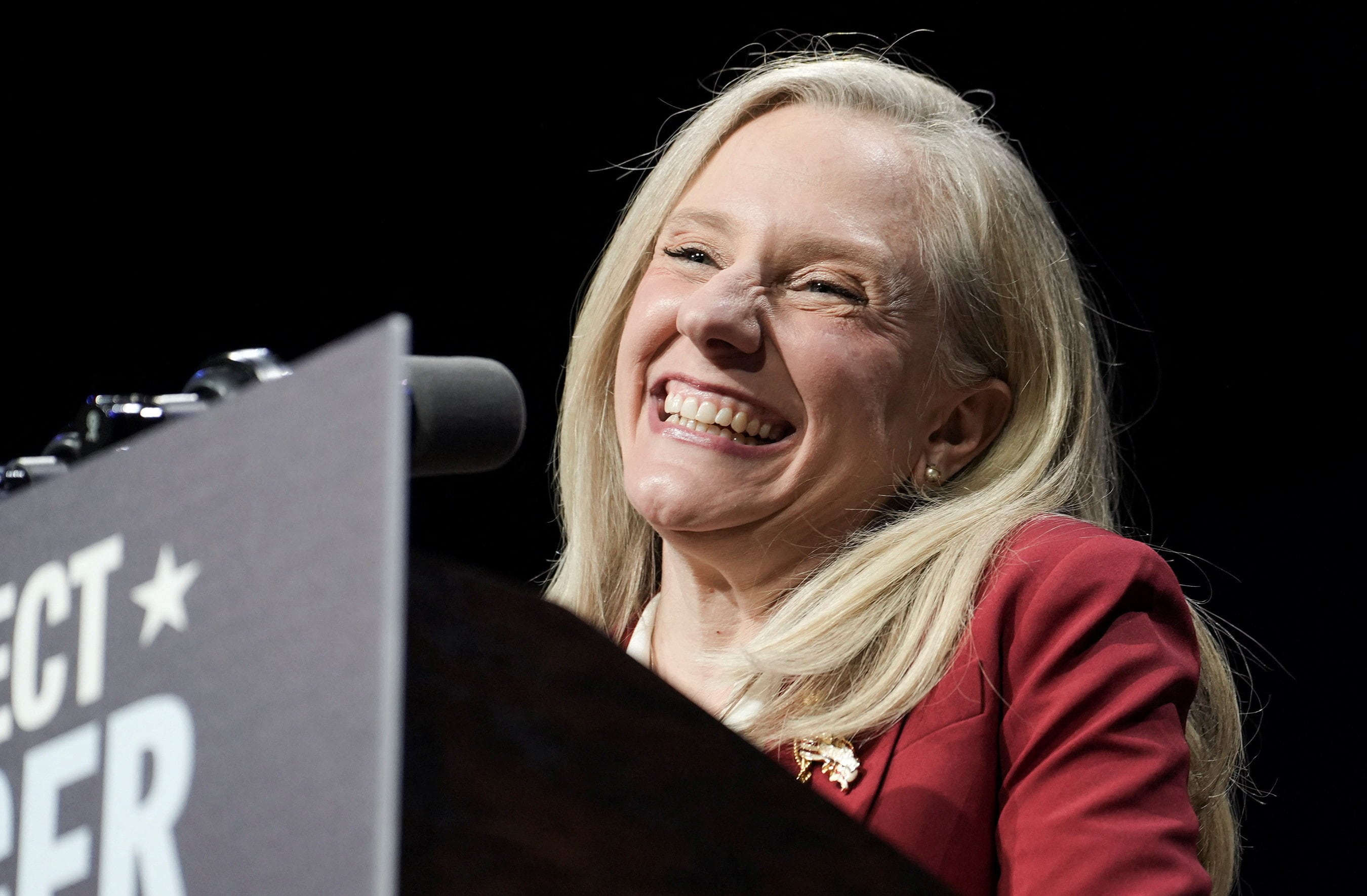 Los votantes envían un rotundo voto de castigo a Trump en Virginia y Nueva Jersey Los votantes envían un rotundo voto de castigo a Trump en Virginia y Nueva Jersey