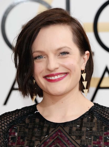 Elisabeth Moss, con maquillaje y pelo muy natural.