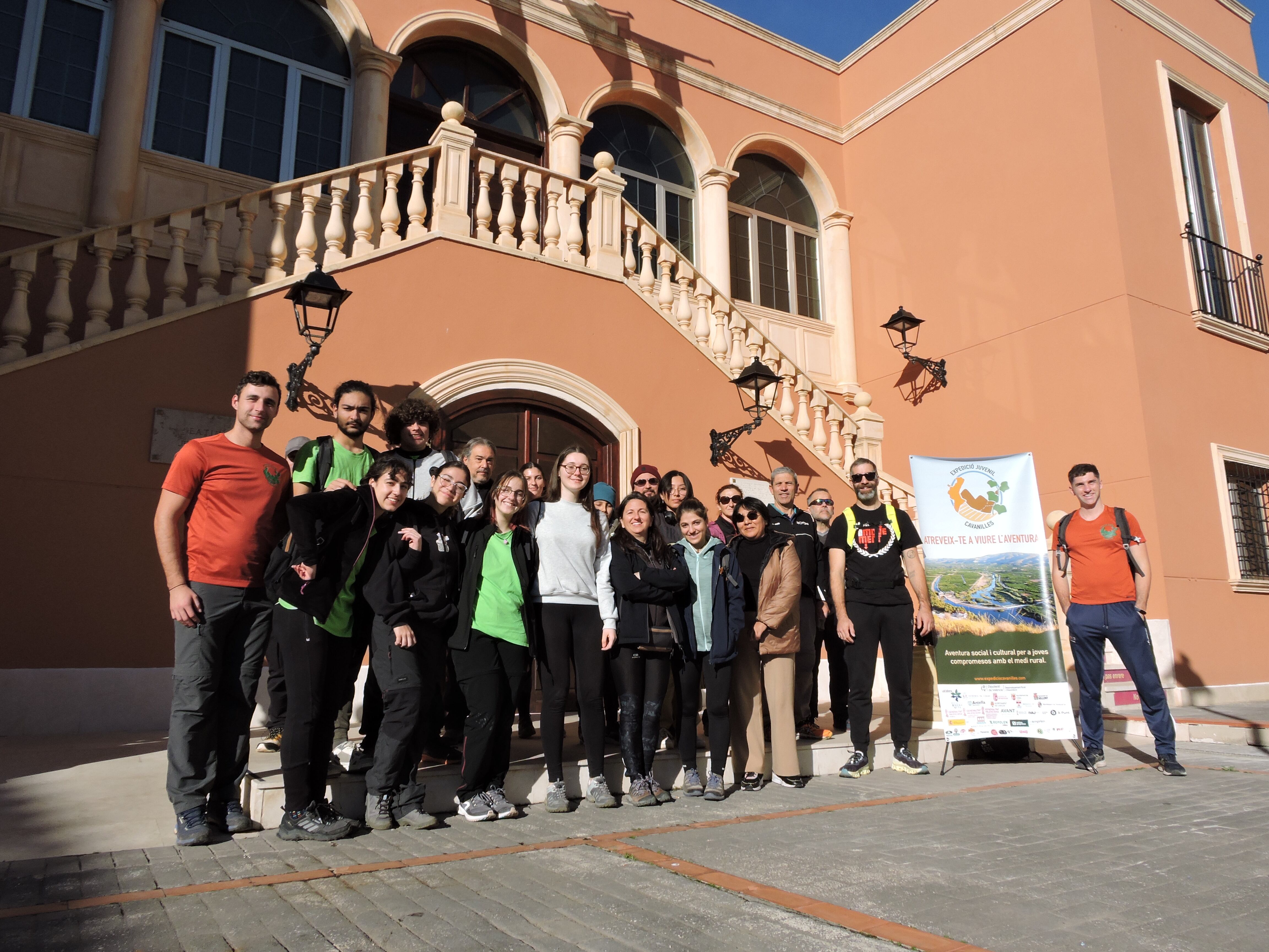 El grupo que el pasado 18 de febrero participó en una de las actividades de Expedició Cavanilles en el municipio alicantino de Jesús Pobre.