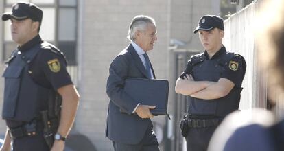 Ramon Blesa, ex presidente de Caja Madrid acudiendo a la Audiencia Nacional. 