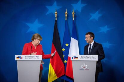 Merkel e Macron na coletiva