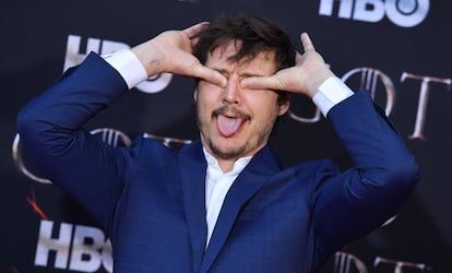 Pedro Pascal poses for photographers at the premiere of the final season of 'Game of Thrones' in 2019 in New York.