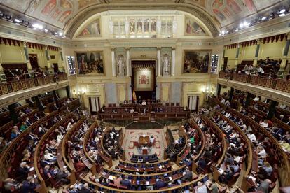 Vista general del hemiciclo el segundo día que se debate la moción de censura presentada por el PSOE en el Congreso de los Diputados.