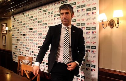 El presidente del Athletic, Josu Urrutia, esta mañana en Ibaigane.