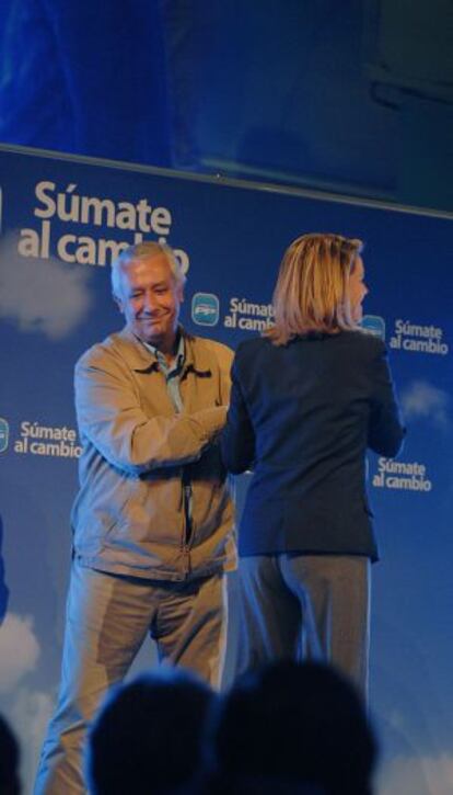 Javier Arenas y Dolores de Cospedal, en Jaén.