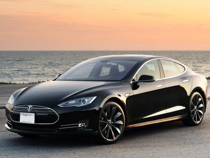 Tesla inicia la venta de coches eléctricos "seminuevos"