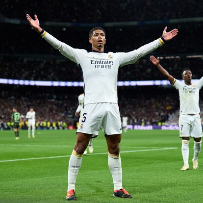 MADRID, SPAIN - FEBRUARY 10: Jude Bellingham of Real Madrid celebrates after scoring the team's second goal during the LaLiga EA Sports match between Real Madrid CF and Girona FC at Estadio Santiago Bernabeu on February 10, 2024 in Madrid, Spain. (Photo by Angel Martinez/Getty Images)