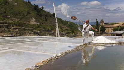 El Valle Salado de Añana es uno de los conjuntos paisajísticos y culturales más singulares del mundo.