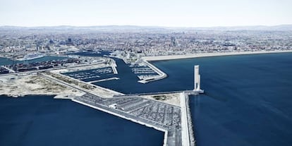 Simulación de la Torre Eólica en el Puerto de Valencia..