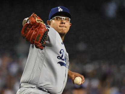 Julio Urias ''pitcher' de los Dodgers impone una nueva marca para un mexicano en Grandes Ligas.