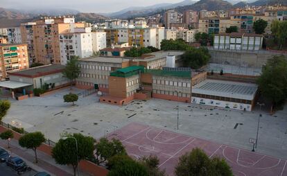 Edificio del centro escolar Blas Infante, en Málaga.