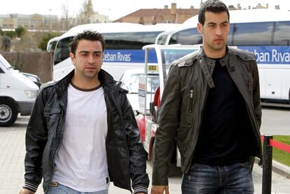 Xavi Hernández y Sergio Busquets, en la Ciudad del Fútbol de Las Rozas.