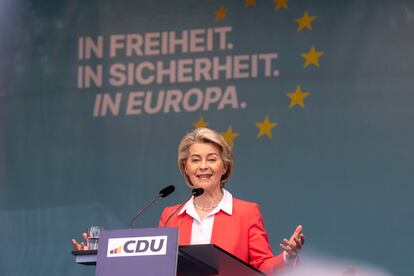 Ursula von der Leyen, durante un acto en Wunstorf (Alemania) el 24 de mayo.