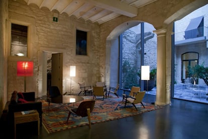 Lobby del hotel Mercer de Barcelona, ubicado en el antiguo palacete del siglo XII rehabilitado por el arquitecto.