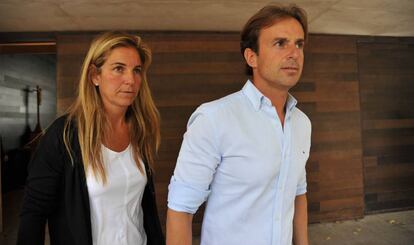 Arantxa Sánchez Vicario y Josep Santacana.