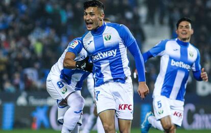 Óscar Rodriguez celebra uno de sus goles.