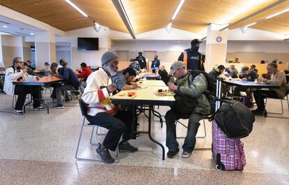 La Fundación ofrece unas 3.500 comidas, considerando desayunos y almuerzos.