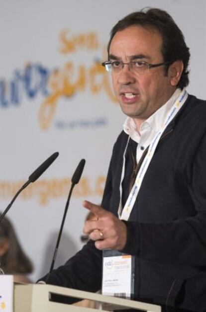 El coordinador nacional de CDC, Josep Rull, durant la seva intervenció en el consell nacional a Cerdanyola del Vallès (Barcelona).