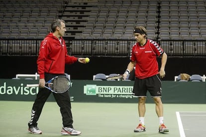 Corretja y David Ferrer en Praga.