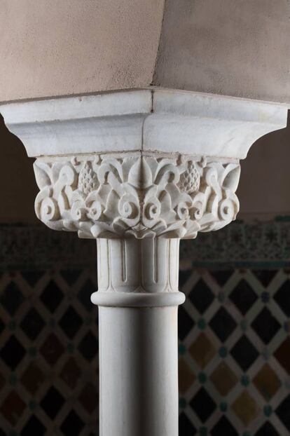 La información generada durante la restauración formará parte de las fuentes documentales disponibles para el conocimiento del espacio objeto de intervención en el futuro, ha explicado el director de la Alhambra y el Generalife.