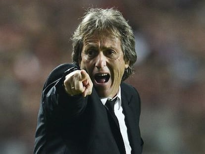 El entrenador del Benfica, Jorge Jesus, durante el partido contra Rio Ave.