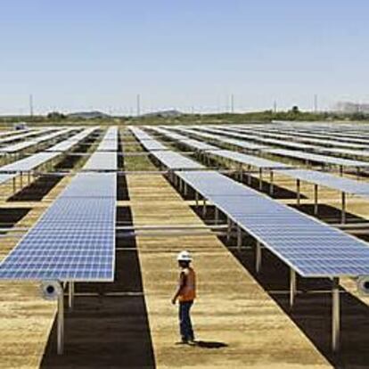 Iberdrola entra en el negocio de la fotovoltaica con plantas en EE UU