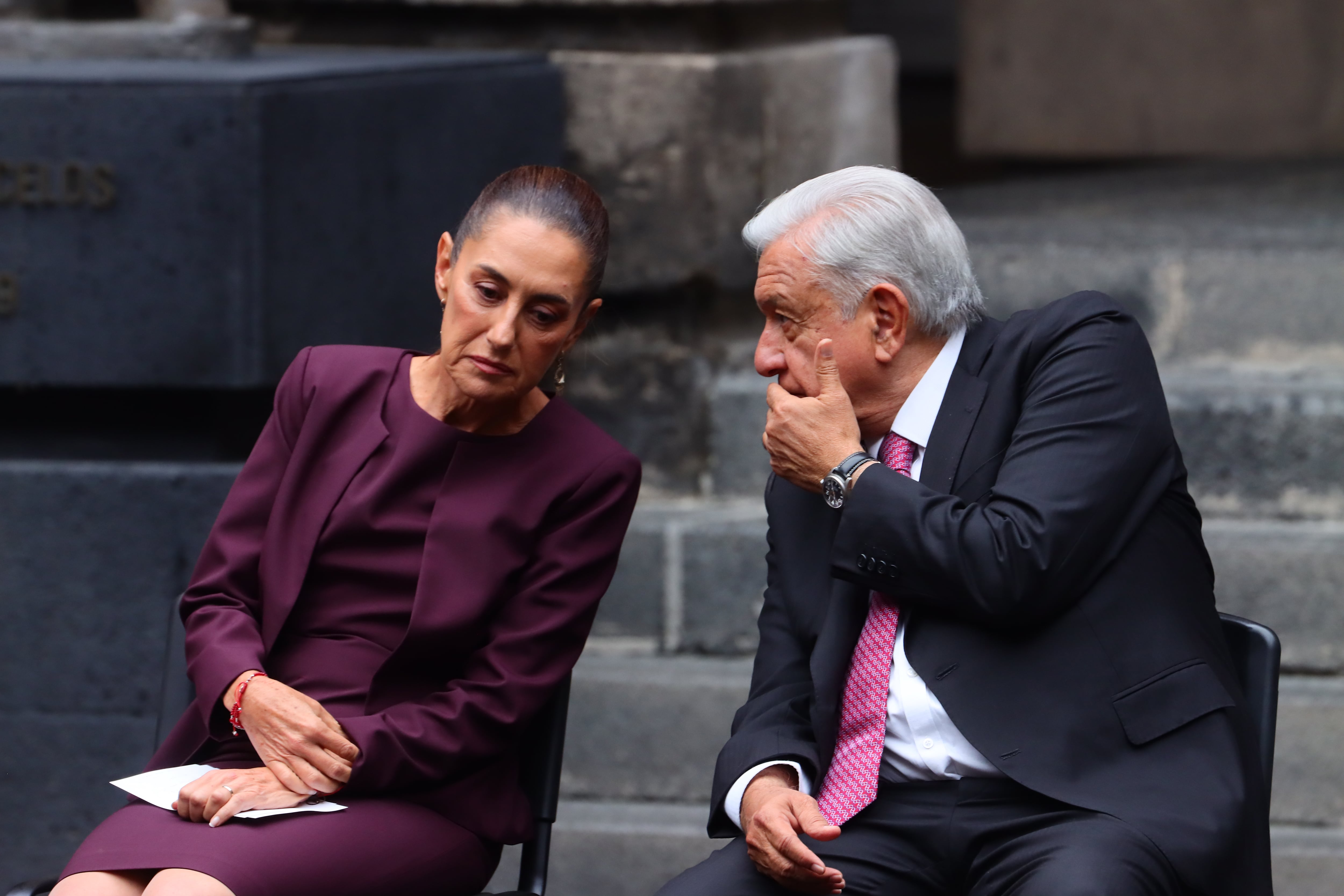 La presidenta electa de México, Claudia Sheinbaum, y el presidente saliente, Andrés Manuel López Obrador, el pasado día 25 de septiembre en Ciudad de México.