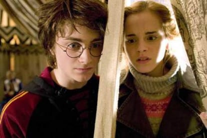 Daniel Radcliffe y Emma Watson, en un fotograma del filme.