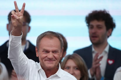 Donald Tusk celebraba el día 15 los resultados de su coalición en las elecciones polacas.