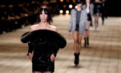 Las propuesta de Anthony Vaccarello sobre la pasarela de París.