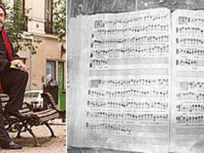 El músico Jordi Savall y una antigua partitura